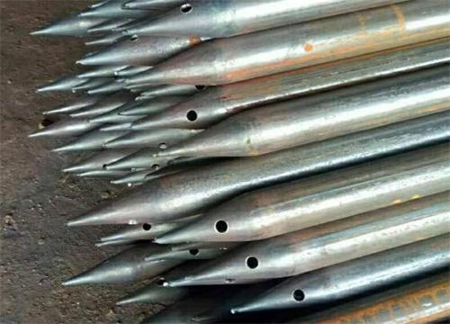 临河隧道钢花管现货